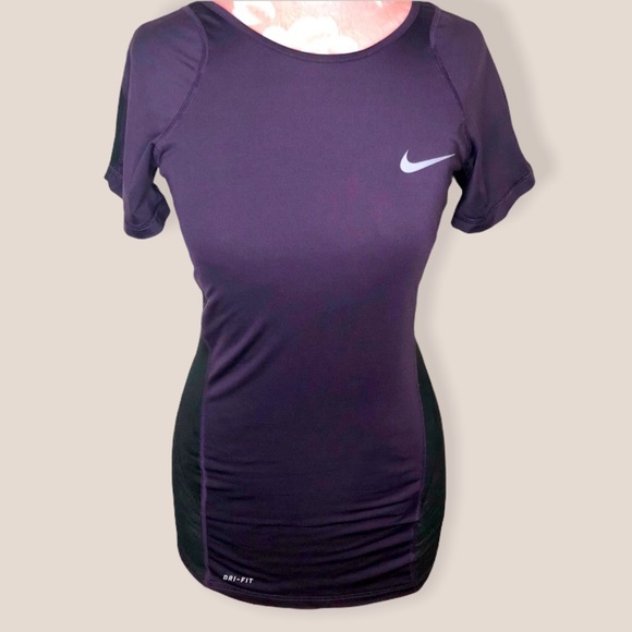 Nike Tops - Women’s Nike Pro Dri-fit Mesh Back shirt